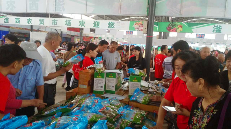 河北九凱食品有限公司“九凱麥黃金”大型試吃售購活動(dòng)在邯鄲拉開序幕